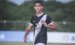 Crónica / "Siempre fui olimpista, desde chico quise jugar aquí", he'i la sensación de la Albirró Sub 20