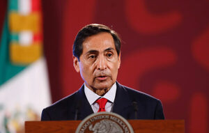 Gobierno mexicano reduce 40.000 millones de pesos deuda para 2025 con subasta - MarketData