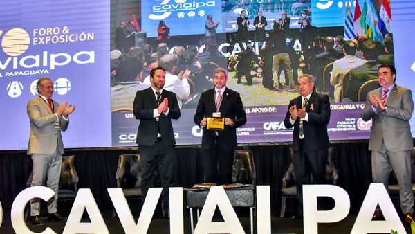 Gobierno pidió al sector privado financiar obras de infraestructura