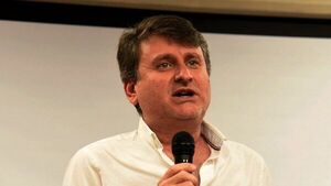 Emblemas privados se suman a la reducción de las naftas en G. 200