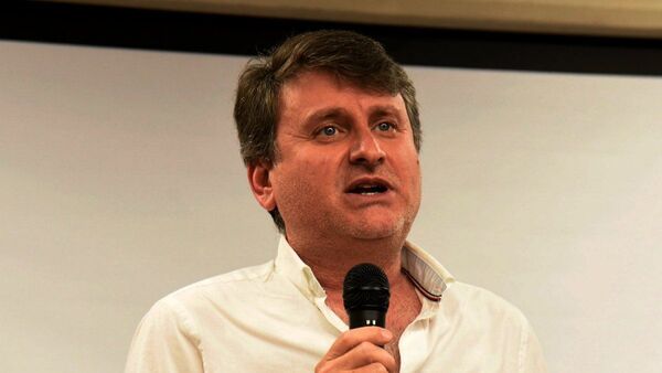 Emblemas privados se suman a la reducción de las naftas en G. 200