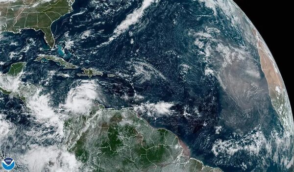 Julia será huracán esta noche cuando pase por una archipiélago colombiano - Mundo - ABC Color