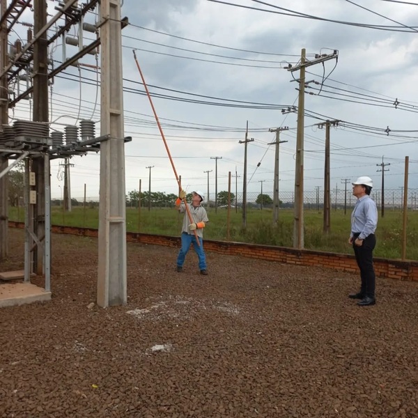 Ponen en servicio nueva línea de Media Tensión en el departamento de Caaguazú | 1000 Noticias