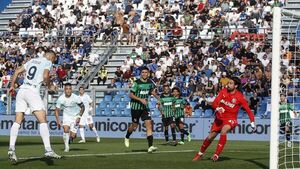 Dzeko alarga la mejoría del Inter