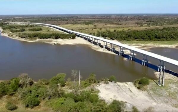 Construcción de puente en Ñeembucú avanza en su etapa final | 1000 Noticias