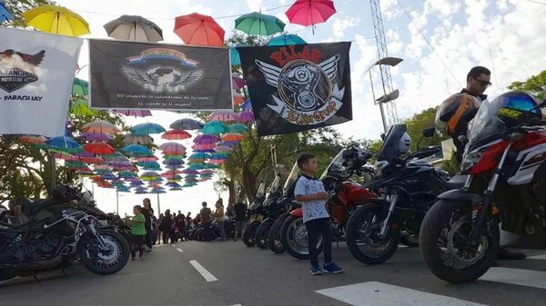 Realizan el primer “motopaseo” en Pilar - Nacionales - ABC Color