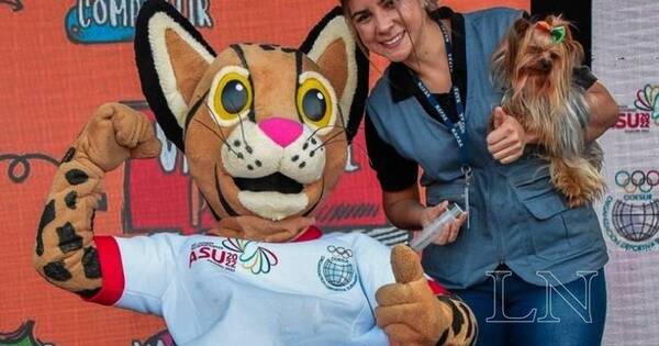 La Nación / Tiríka ya se inmunizó e instó a vacunar a mascotas en Costanera