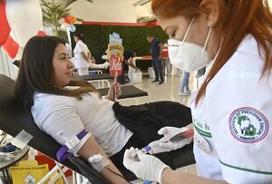 “Remangate por la vida” invita a la ciudadanía a donar hoy su sangre - Nacionales - ABC Color