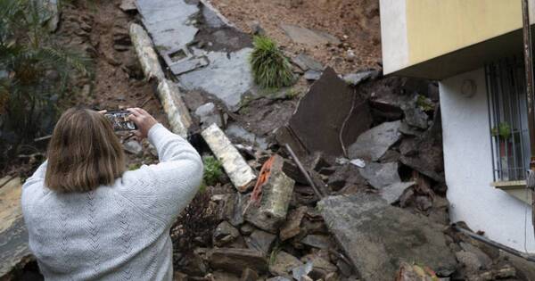 La Nación / Venezuela: torrenciales lluvias dejan 15 muertos