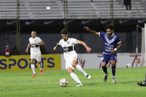 Olimpia enfrenta a Ameliano buscando seguir en la lucha por el título