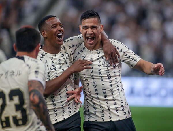 Fabián Balbuena, golazo y figura en el triunfo de Corinthians ante Paranaense