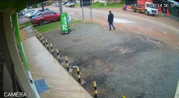 Tortolero extrae G. 28 millones de una tarjeta débito que hurtó de una comerciante de Carapeguá - Nacionales - ABC Color