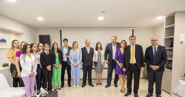 La Nación / Consultora inglesa PKF desembarca en Ciudad del Este