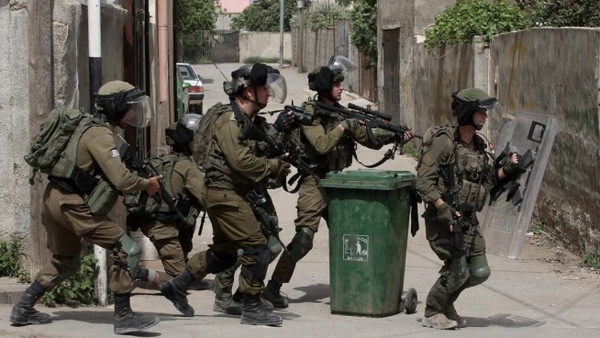 El Ejército israelí busca al autor de un ataque mortal contra soldados en Jerusalén