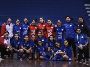 ¡Listas para el debut! - APF