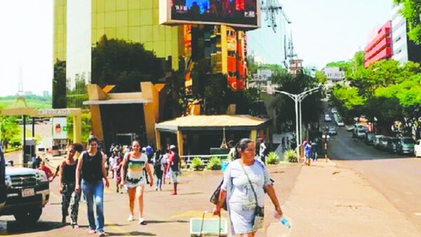 "Están por rematar el inmueble" que reclama el hijo de Stroessner