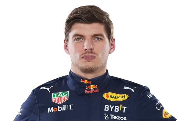 Verstappen, un bicampeón que no tiene techo, tras ganar en Suzuka