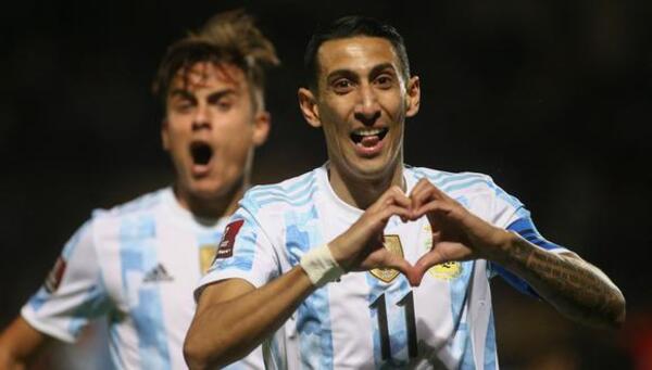 Argentina se impone en el clásico rioplatense | 1000 Noticias
