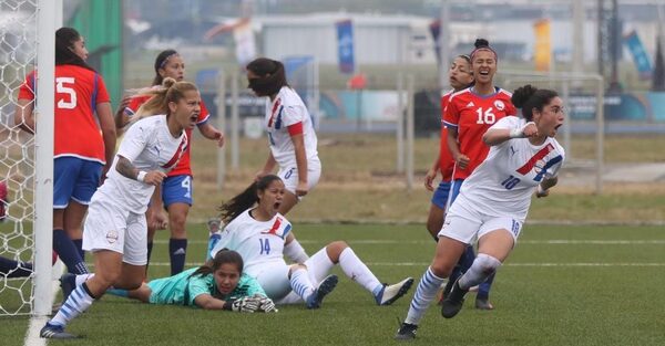 Paraguay venció a Chile y peleará por el Bronce en fútbol femenino