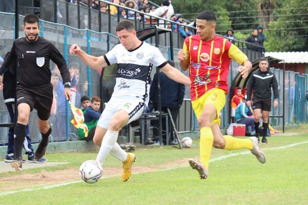 Diario HOY | 24 de Septiembre termina la tarde en zona de ascenso a la Intermedia