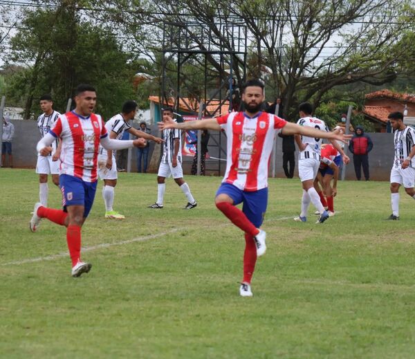 Diario HOY | El Humaitá de ‘Ancho’ Ibarra logra el ascenso a Tercera División