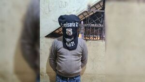 Conductor atacó a puñetazos a cuatro agentes de la PMT