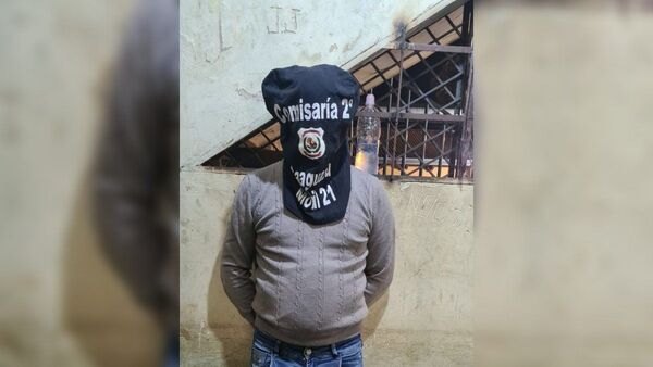 Conductor atacó a puñetazos a cuatro agentes de la PMT