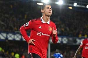 Diario HOY | Dos goles con historia levantan al Manchester United
