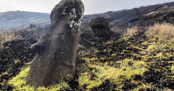 La Nación / Estatuas de Isla de Pascua se dañaron por incendio