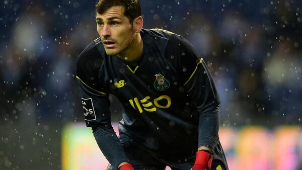 Diario HOY | "Soy gay", un tuit de Casillas, que dice ser hackeado, desata la polémica