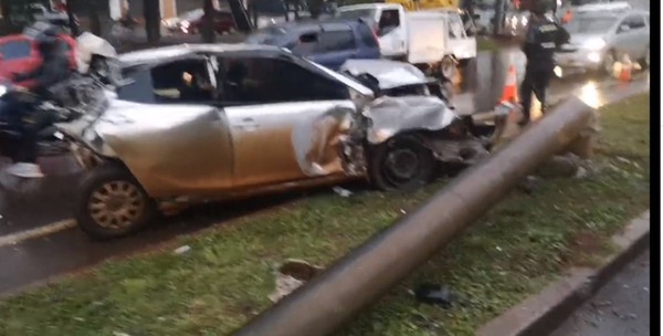 Múltiple choque sobre la ruta Py 02
