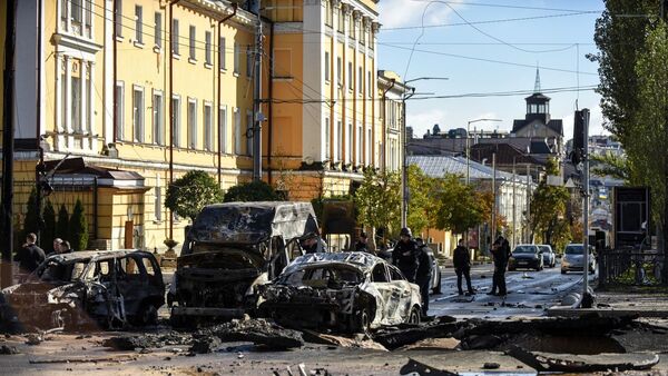 Varias personas muertas por el bombardeo en el centro de Kiev
