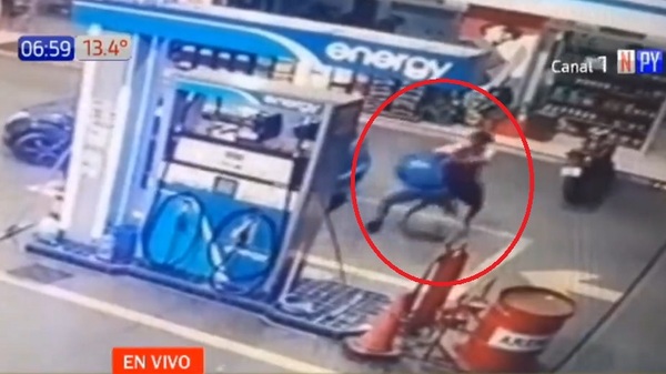 Malviviente macheteó a un playero en Fernando de la Mora | Noticias Paraguay
