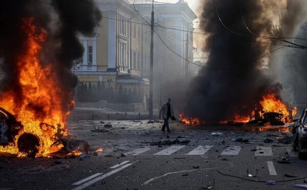 Zelensky acusó a Rusia de bombardear la infraestructura energética de Ucrania