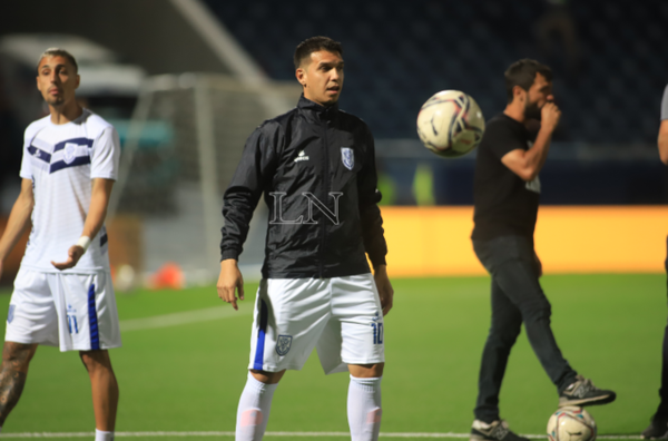 (VIDEO) La furia de los hinchas de Ameliano: “Pablo Zeballos es una porquería”
