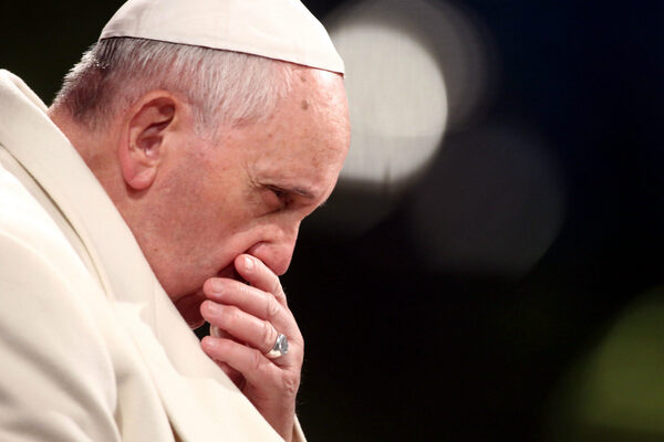 El papa advierte de que "la humanidad corre un grave peligro" - ADN Digital