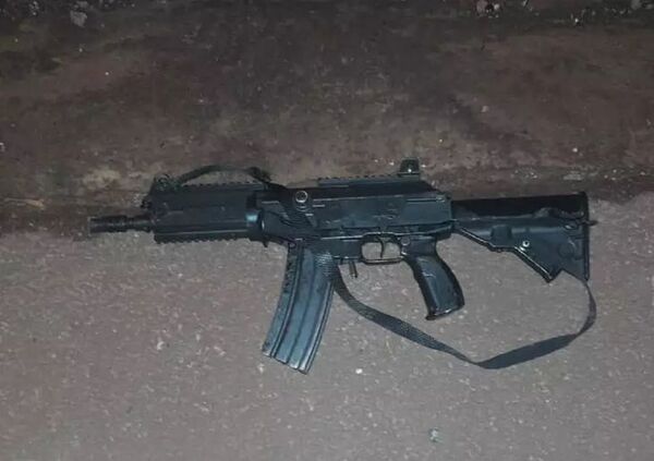 Hallan fusil de la Policía Nacional en poder de sicario abatido en Brasil