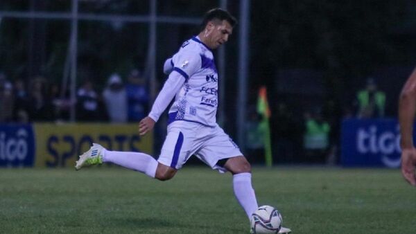 Durísima crítica a Pablo Zeballos por su rendimiento ante Olimpia