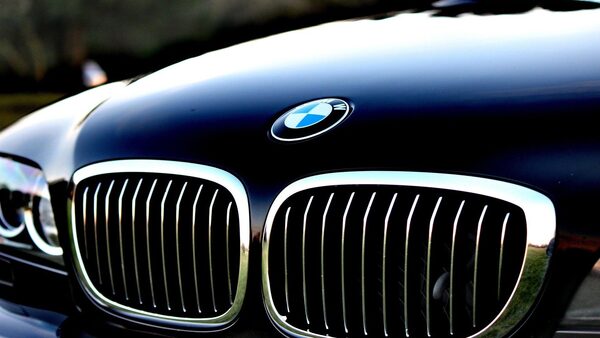 BMW baja las ventas hasta septiembre un 9,5% en todo el mundo - Revista PLUS