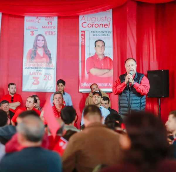 Afara dijo que quiere ver a los ministros en los próximos actos del oficialismo colorado - El Trueno