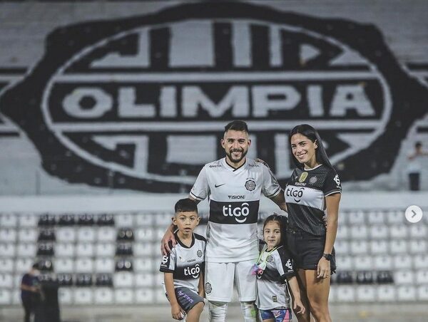 Olimpia renueva contrato con "Tucu" Salazar y arregla el caso Salcedo · Radio Monumental 1080 AM
