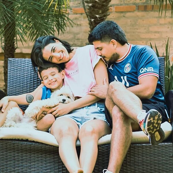 Pati Ginzo celebra la vida de su esposo con un emotivo mensaje - Gente - ABC Color
