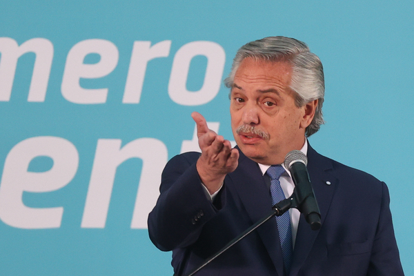 El presidente de Argentina designa a mujeres al frente de tres ministerios - MarketData