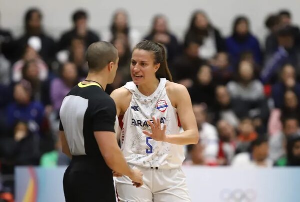 Video: Paola Ferrari y sus emotivas palabras para su equipo pero fuertes contra las autoridades - Nacionales - ABC Color