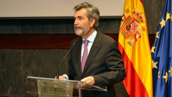 Revuelo político en España por renuncia del presidente de la Corte Suprema