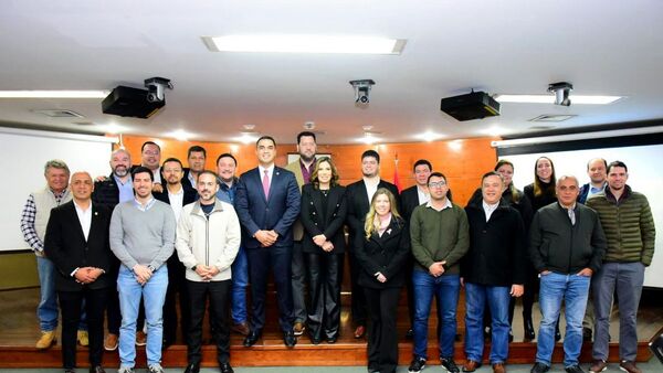 Sin oposición, cartista fue reelecto titular de la Junta
