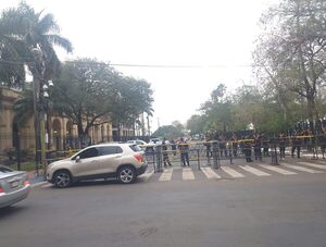 Policía apresta operativo para movilización de indígenas en Asunción · Radio Monumental 1080 AM