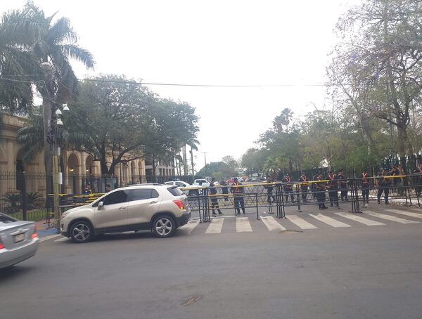 Policía apresta operativo para movilización de indígenas en Asunción · Radio Monumental 1080 AM