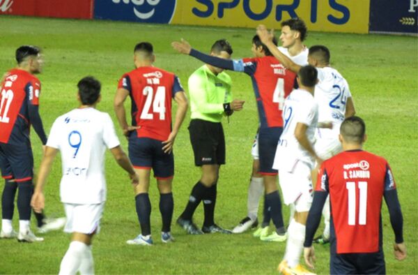 Los vecinos se dieron la mano en choque de punteros - Informatepy.com