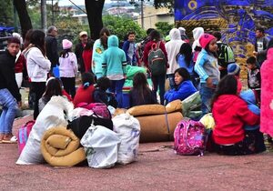Municipalidad de Asunción asegura que se opuso a que indígenas ocupen las plazas  - Nacionales - ABC Color